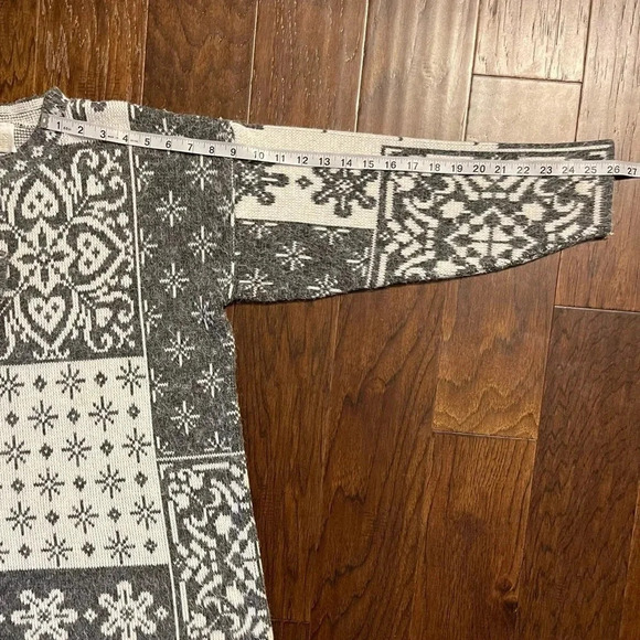 Vintage Needles Yarn Ornate Snowflake Geometric Sweater Made In USA - Picture 6 of 8